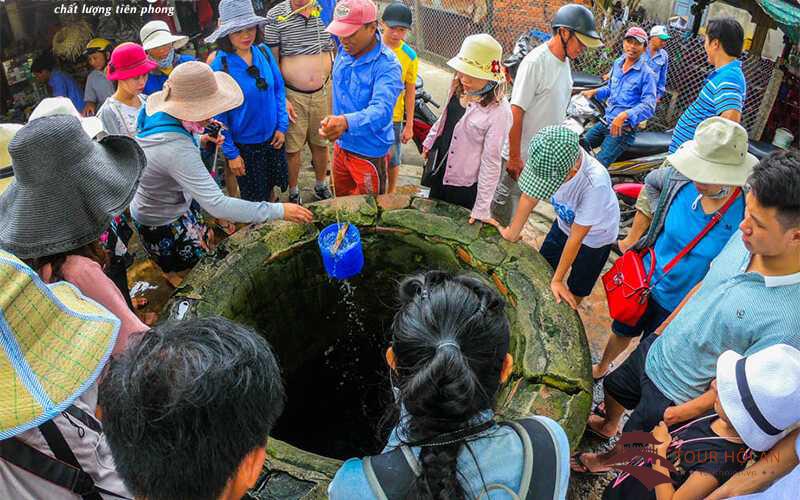 Tour Cù Lao Chàm tham quan giếng cổ Champa